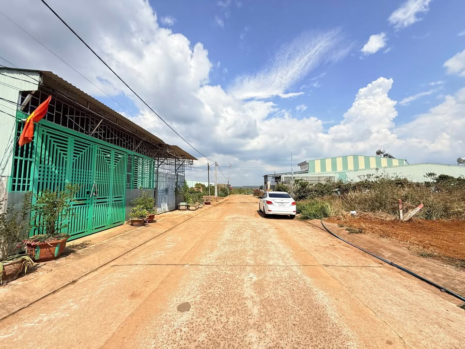 Đất nền Hẻm Văn Cao Pleiku 210m² - Sổ đỏ chính chủ!