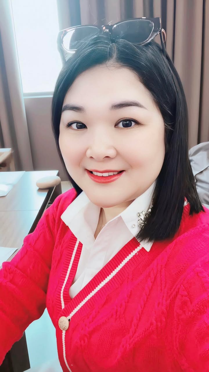 Nhà phố Sầm Sơn 100m² giá 6 tỷ - Vị trí đẹp, cách biển 2 phút!