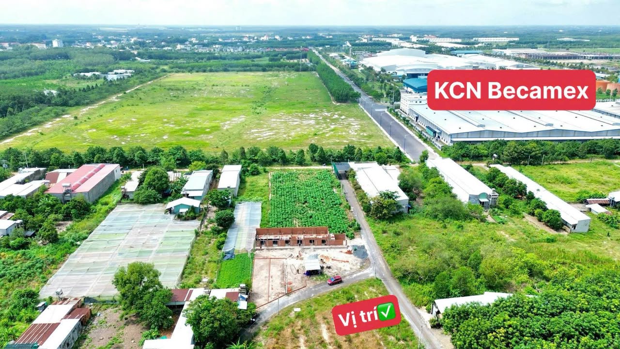 Nhà Phố Mặt tiền đường 32 Minh Thành 195m² - Cơ hội kinh doanh vàng!