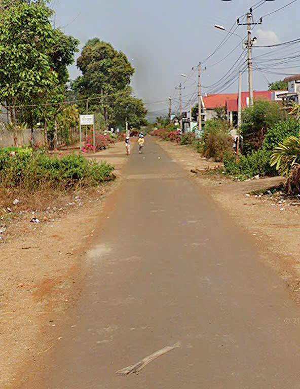 Đất nền Hòa Xuân BMT 100m² - Sổ đỏ chính chủ, chỉ 4xx triệu!