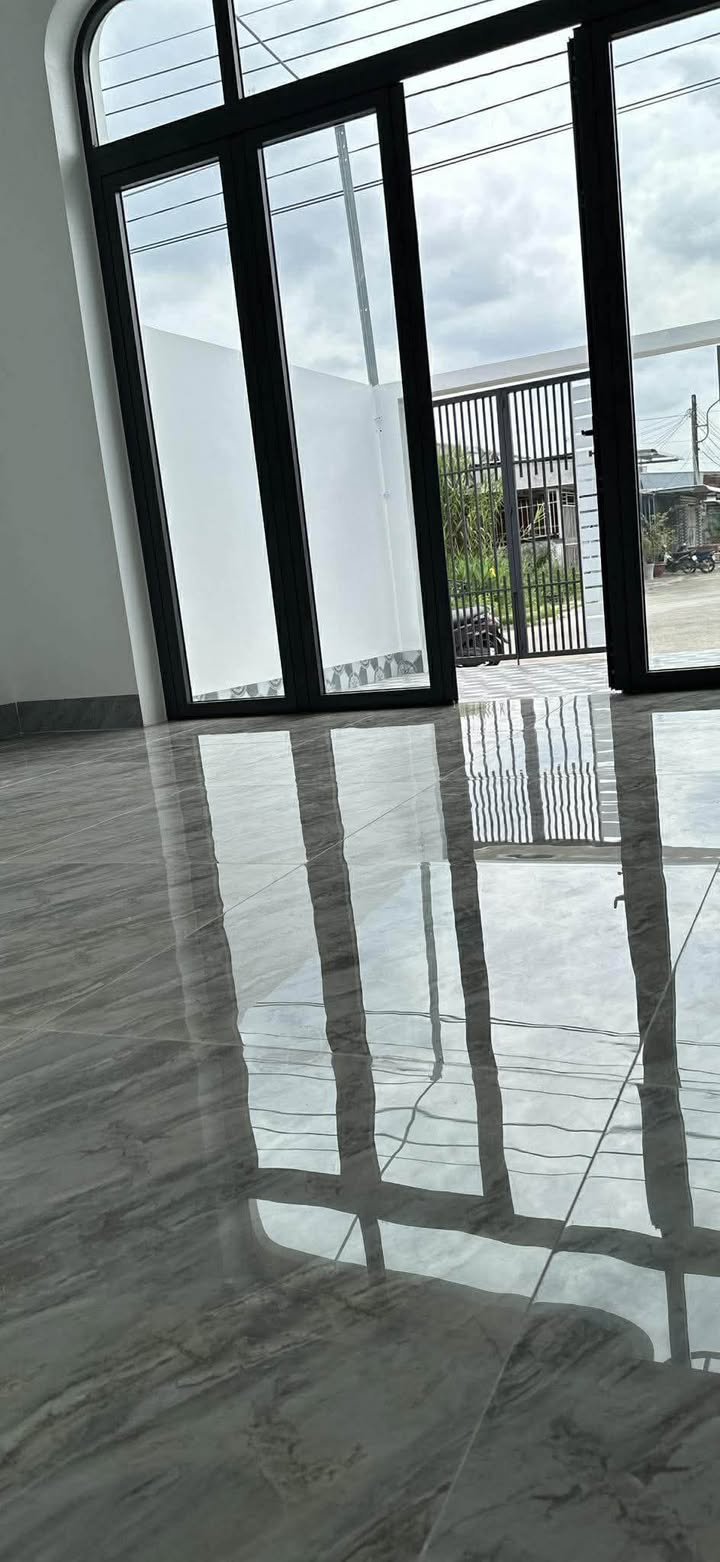 Nhà phố KĐT Hoàng Tâm Cà Mau 99m² giá 1.4 tỷ - Sẵn sàng ở ngay!