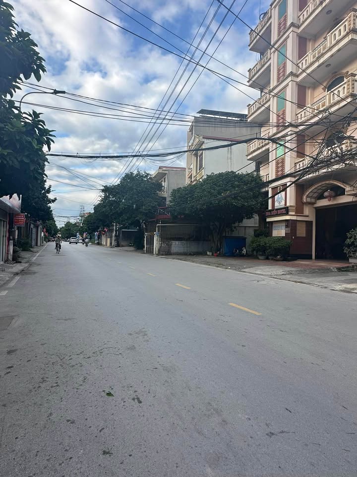 Bán Đất Nền Đường Lê Đại Hành Lạng Sơn 7.600m² - Sổ Đỏ Chính Chủ