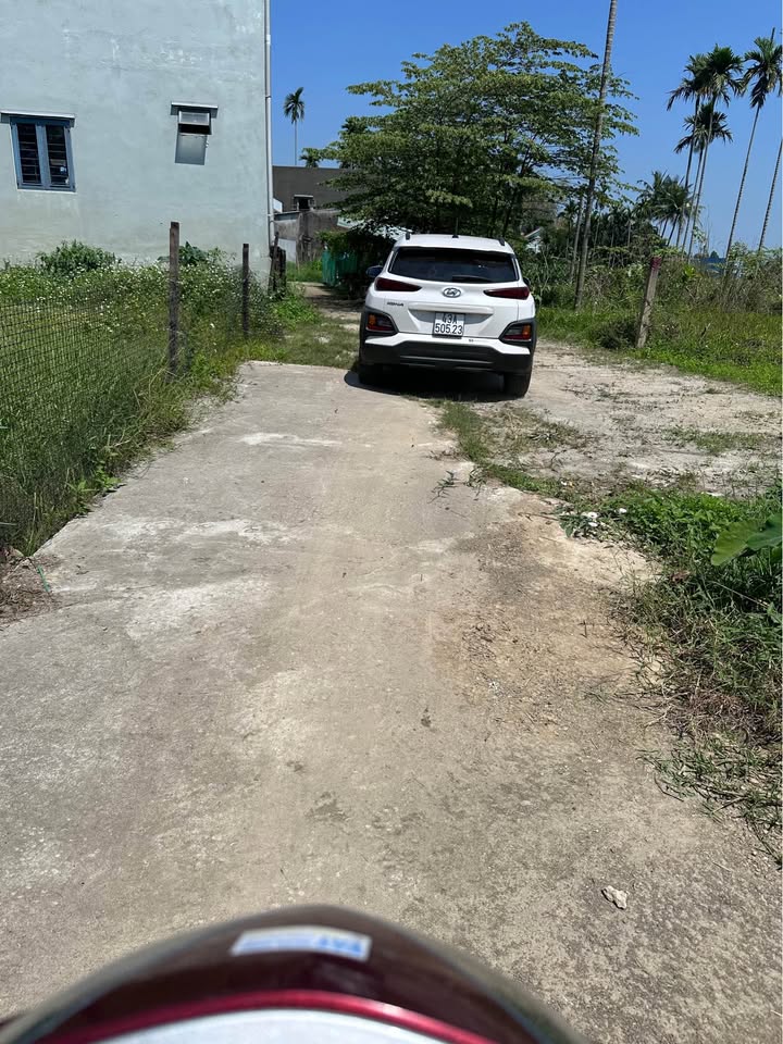 Đất nền Hòa Tiến 300m² giá 1.8 tỷ - Tiềm năng tăng giá vượt trội!