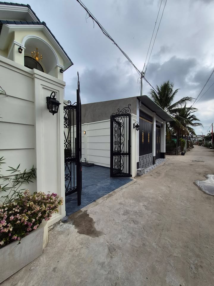 Nhà phố Mái Thái 112m² TP. Tây Ninh - 2.66 tỷ Sẵn sàng ở ngay!