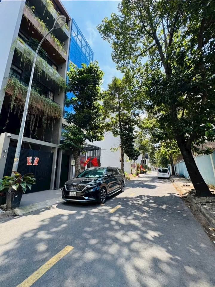 Biệt Thự Văn Phòng 7 Tầng Mặt Tiền Đường Số 57 KDC Huy Hoàng, Thủ Đức - 35 Tỷ