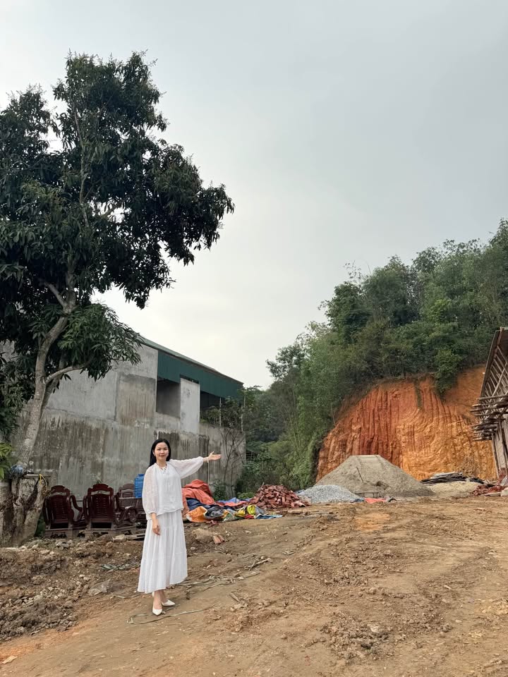 Bán Đất Mặt Đường Thái Long, Tuyên Quang - 380m² Vuông Vắn, Kinh Doanh Tốt