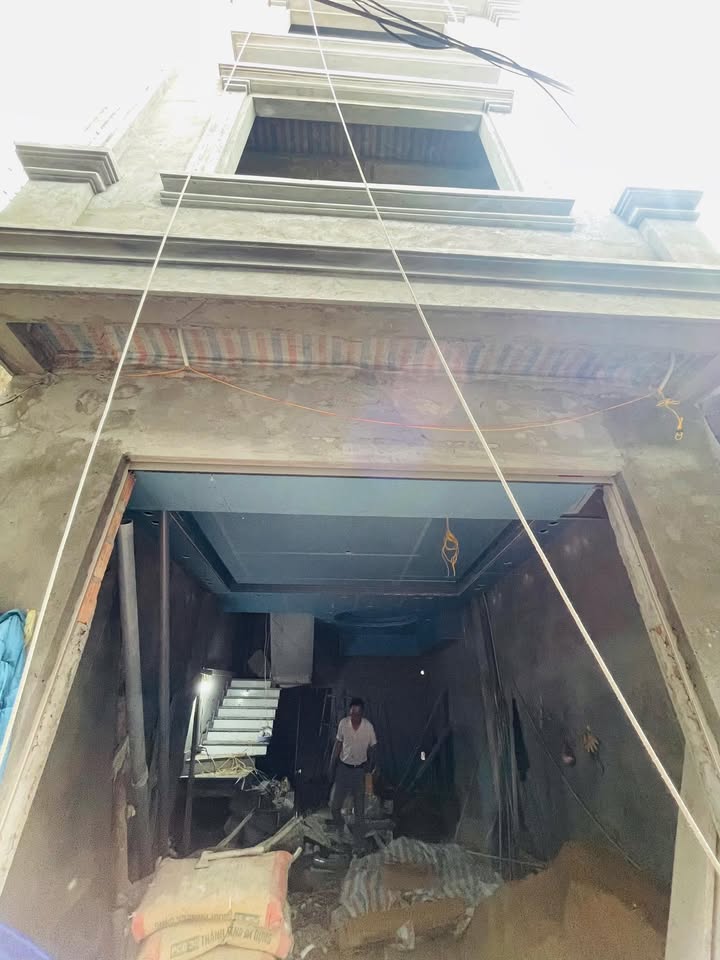 Nhà Phố 4 Tầng Hai Bà Trưng, HP - 188m² Full Nội Thất Cao Cấp