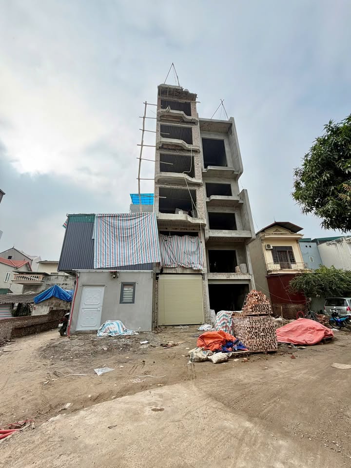 Nhà Riêng Cự Khối, Long Biên 51m² - Ô tô vào tận nhà, View hồ cực đẹp!