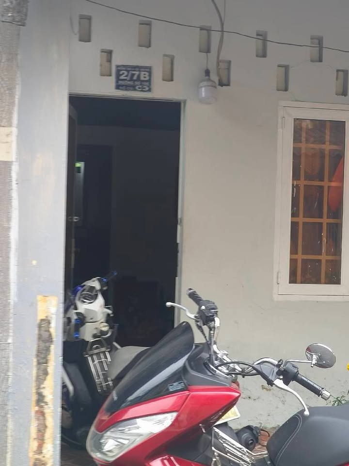 Nhà Riêng Đường 106 Tân Phú 189m² - Ô tô vào tận nhà, Thu nhập ổn định!