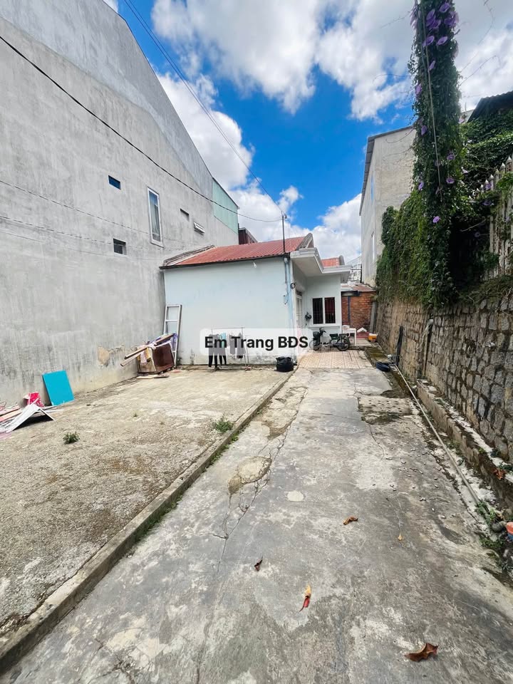 Đất Phường 9 Đà Lạt 129m² Giá 5.9 Tỷ - Sổ Hồng Chính Chủ