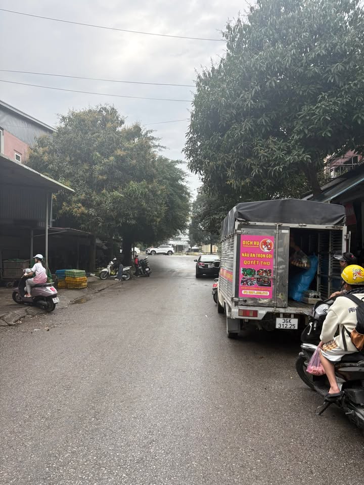 Nhà Phố Thanh Hóa 71m² Mặt Tiền Kinh Doanh Chợ Cầu Đông Hương