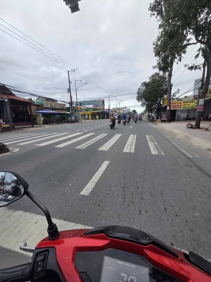 Mặt tiền QL1A Sóc Trăng 265m² - Kinh doanh hoặc ở ngay!