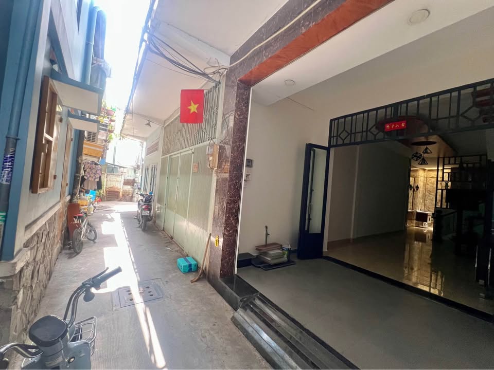 Nhà Phùng Văn Cung, Phú Nhuận - 48m² - 6 Tỷ - 2PN - 100m ra Mặt Tiền