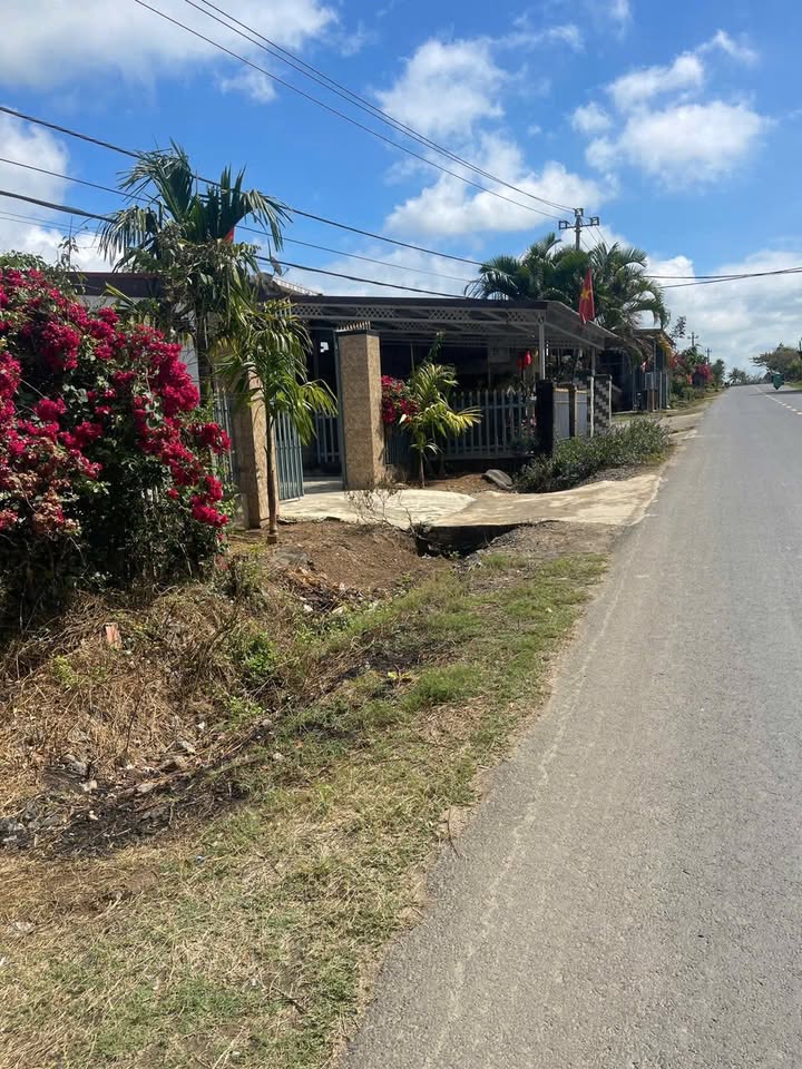 Bán gấp nhà 1534m² Thôn 1 Hòa Lễ, Đắk Lắk - Giá 1.7 tỷ