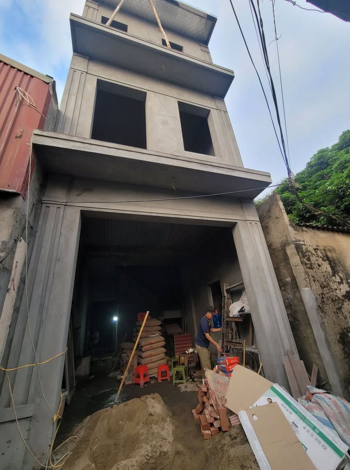 Bán Nhà 3 Tầng Hòa Yên Bắc Giang 45m² - Sẵn Sàng Ở Ngay!