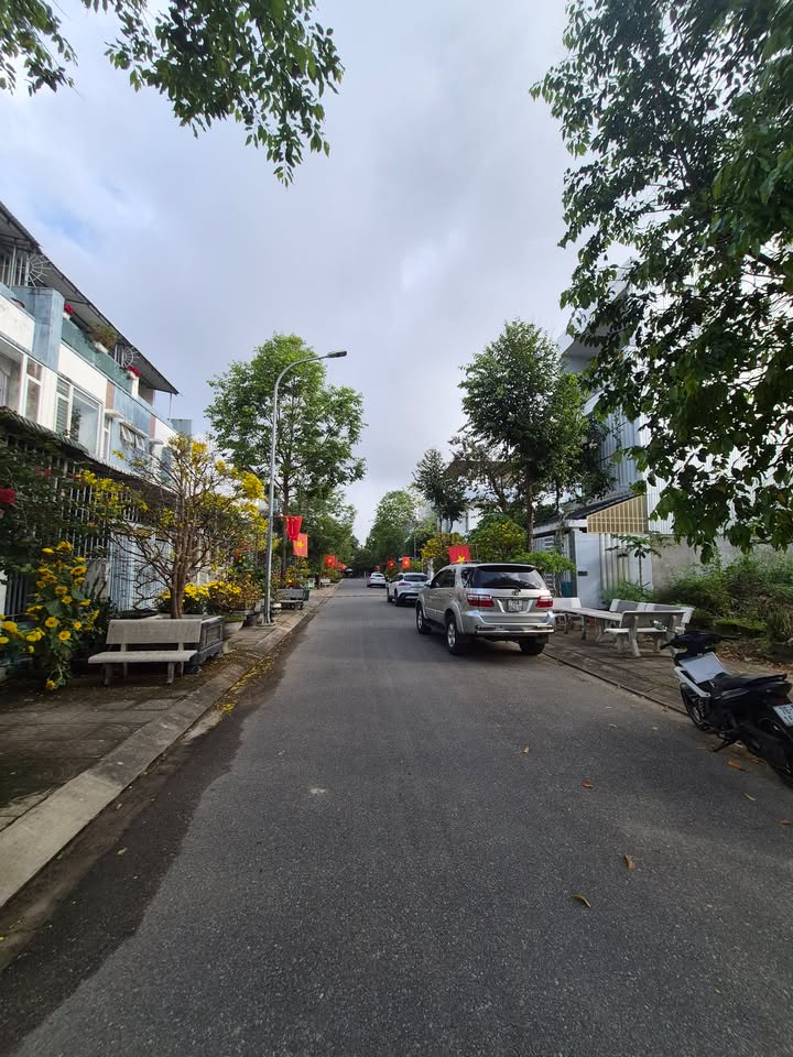 Đất nền KDC Bắc Lê Lợi, Quảng Ngãi 90m² giá 2.3 tỷ - Tiềm năng tăng giá!