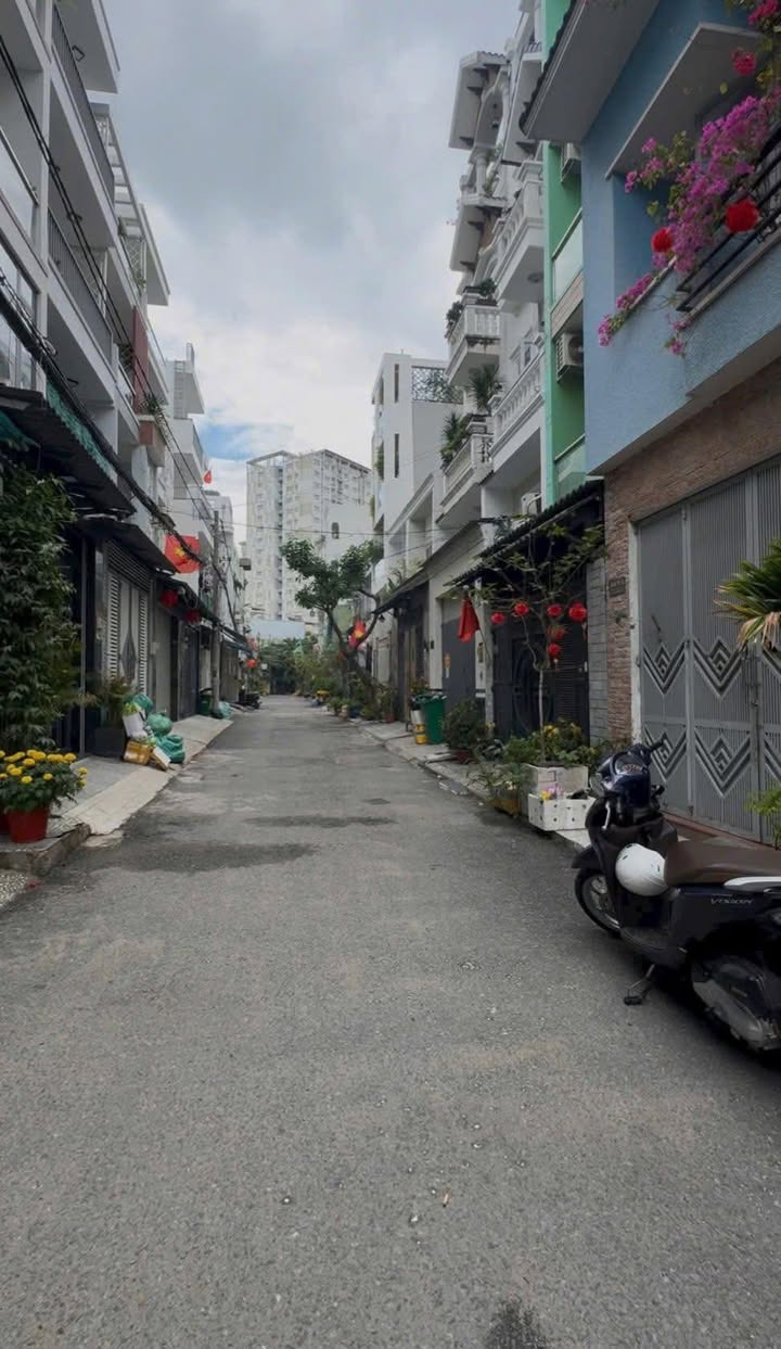 Nhà Cho Thuê Gò Vấp 102m² - Hẻm Xe Tải, Giá 13 Triệu/Tháng