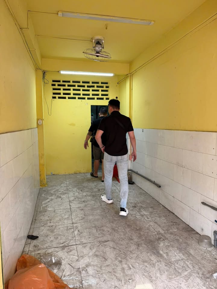 Nhà Mặt Tiền Lý Thái Tổ, P.1, Q.3 - 21m² - 5.37 Tỷ - Kinh Doanh Đỉnh Cao