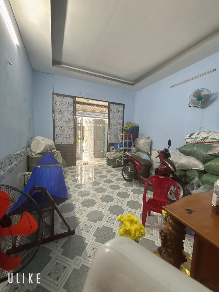 Nhà Cấp 4 64m² - 2PN 2WC Cho Thuê Gấp Tại Bình Tân - 5 Triệu/Tháng