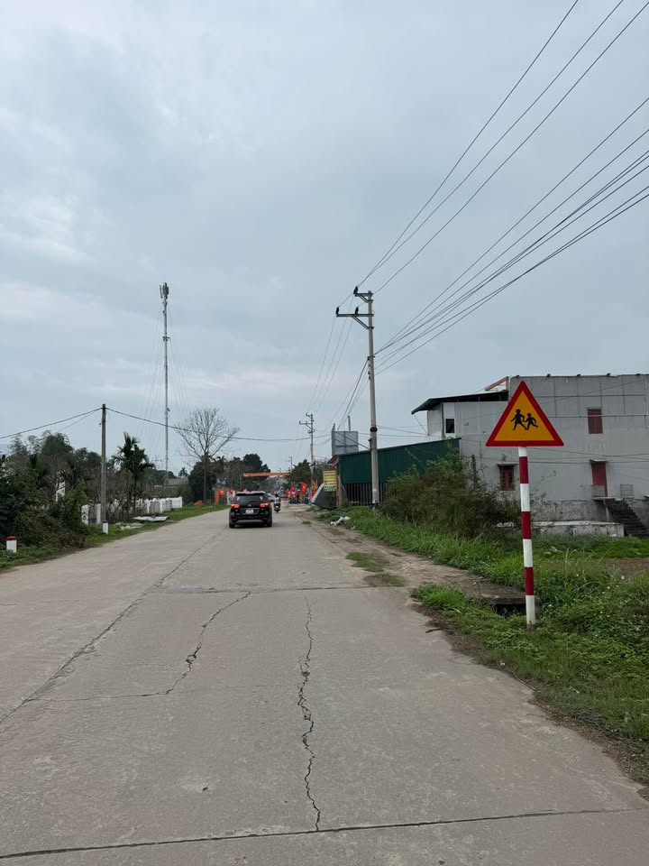 Đất nền Tam Nông 110m² - Mặt tiền kinh doanh, view sông Đà