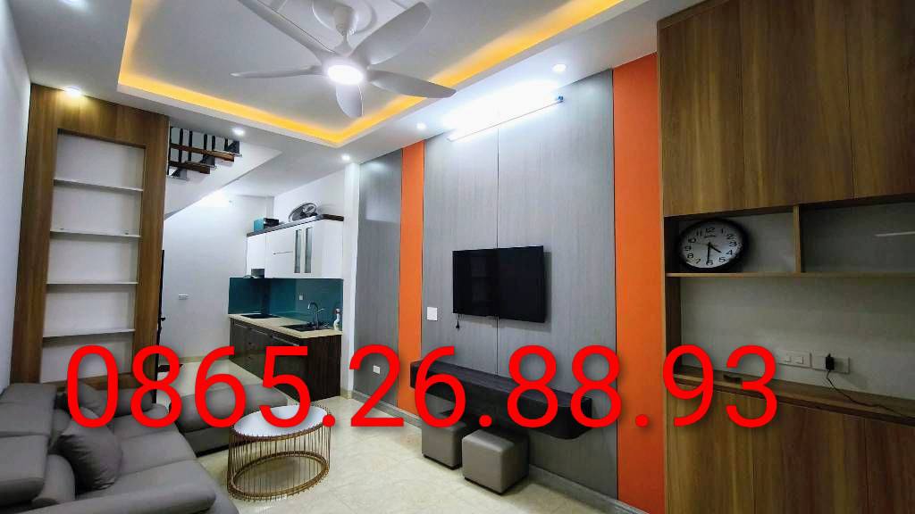 Nhà Riêng Văn Quán 35m² - Ô tô sát nhà, mới đẹp 5 tầng!
