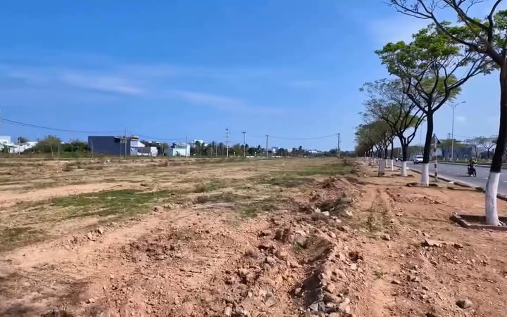 Đất nền Võ Chí Công Đà Nẵng - Sổ hồng lâu dài, 100m², 50tr booking