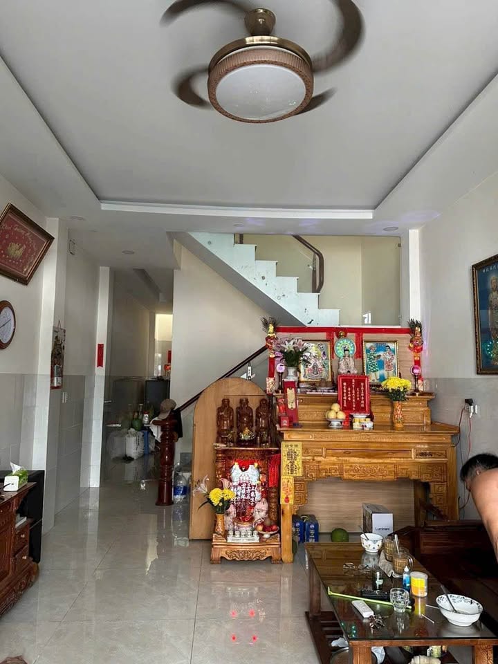 Nhà Hẻm 220 Võ Văn Hát, Thủ Đức 5 Tỷ - Sổ hồng sẵn, 4PN