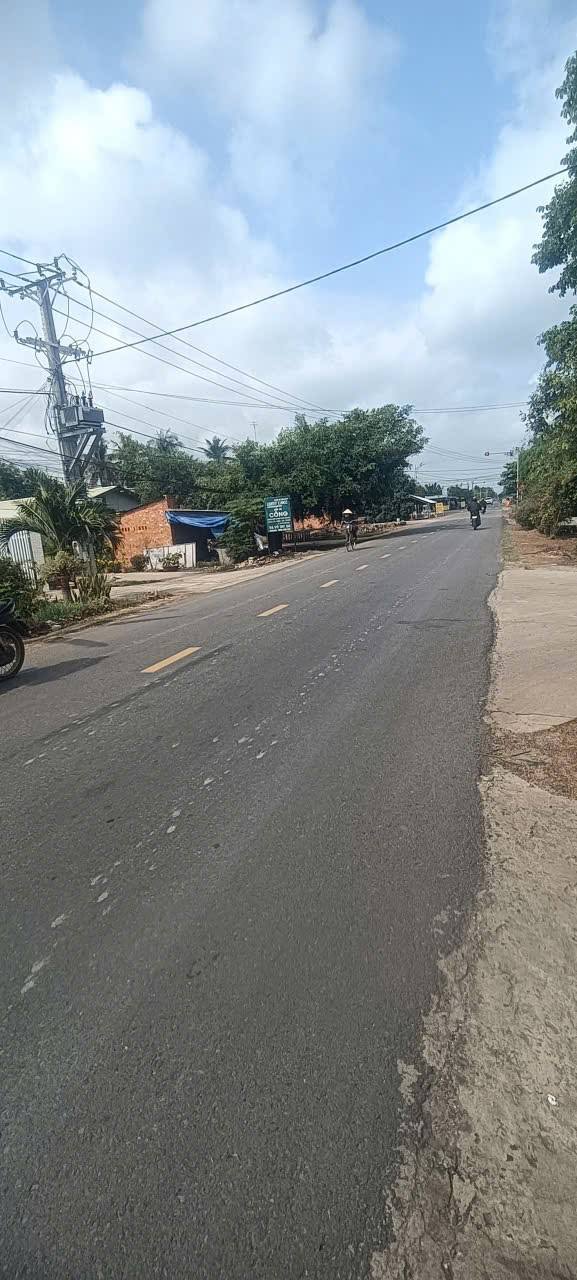 Đất Mặt Tiền HL9 Hòa Thành, Tây Ninh - 580m² Giá 116 Tỷ