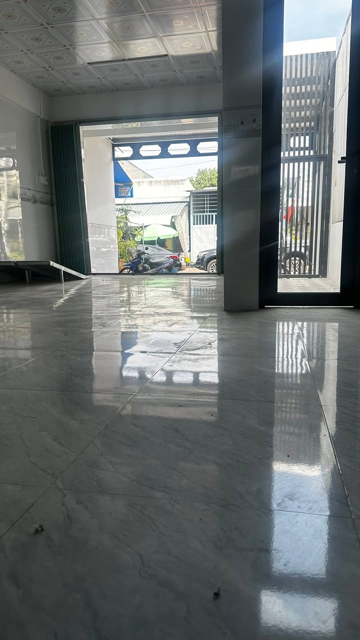 Nhà Mặt Tiền Lê Hoàng Thá, 150m² - Kinh Doanh Đắc Lợi