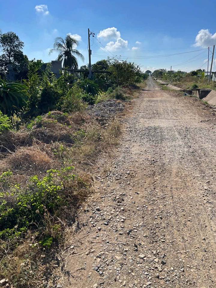 Đất Vườn 720m² Mặt Tiền Ba Họng, Tuy Phong - Sẵn Sàng Khai Thác & Đầu Tư