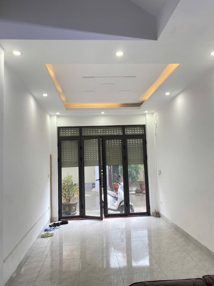 Nhà 4 Tầng Kinh Doanh Vị Trí Vàng Chợ Vĩnh Khê, Hải Phòng - 3.7 Tỷ