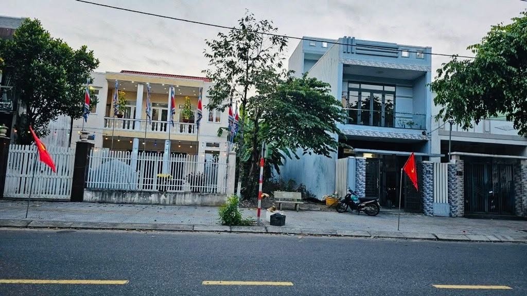 Đất Cao Hồng Lãnh Hòa Quý 100m² 5,7 tỷ - Sổ đỏ chính chủ