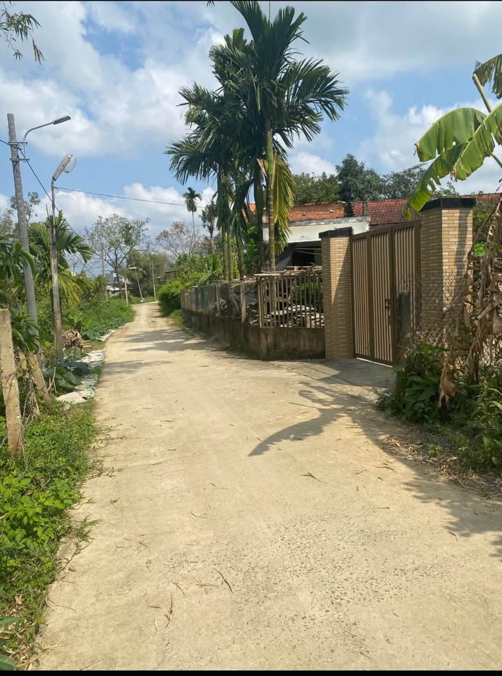 Đất nền Hòa Tiến, Hòa Vang 100m² giá 1.1 tỷ - Sổ đỏ chính chủ!