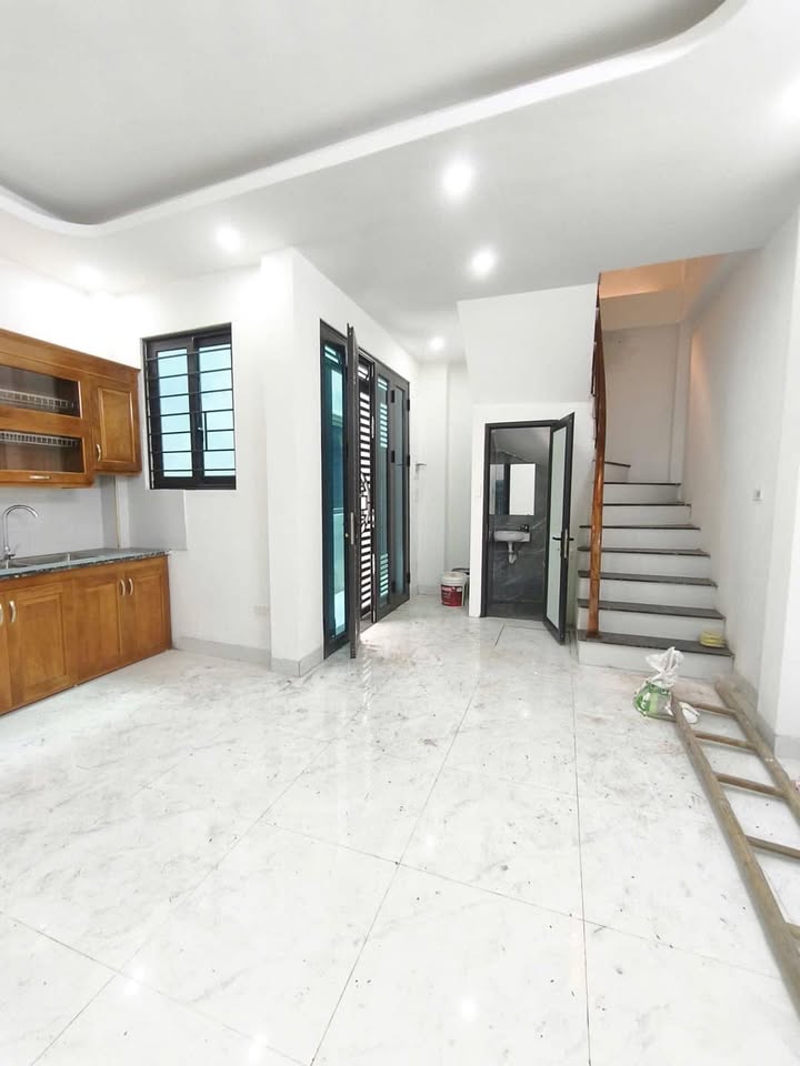 Nhà Phố Hà Đông 32m² - 5 Tầng, Ô tô Đỗ Cửa, Giá 4.97 Tỷ