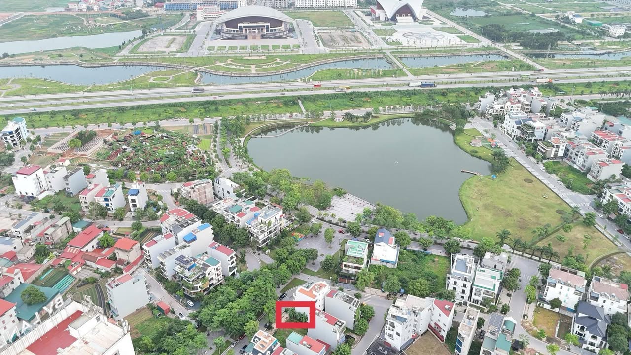 Biệt thự Bách Việt 180m² - Sát Hồ, Mặt tiền 13m, Giá 16 tỷ