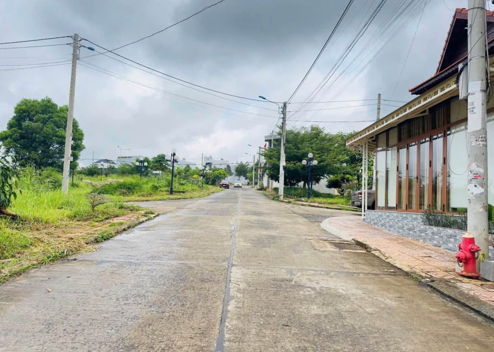 Đất nền góc 2 mặt tiền Buôn Ma Thuột - Sổ riêng từng lô 177m²