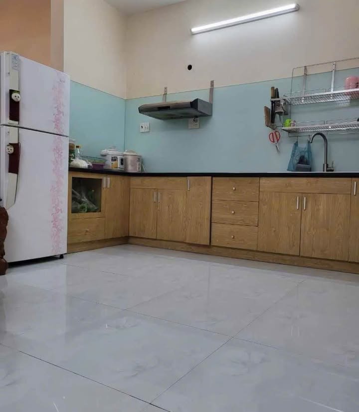 Nhà Phố 114m² Trung Tâm BMT - 3PN, Sân Ô Tô, Giá 5 Tỷ