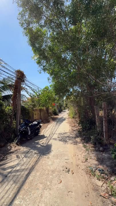 Bán Đất Vạn Ninh 300m² (60m² Thổ Cư) - Sổ Đỏ Sẵn Sàng