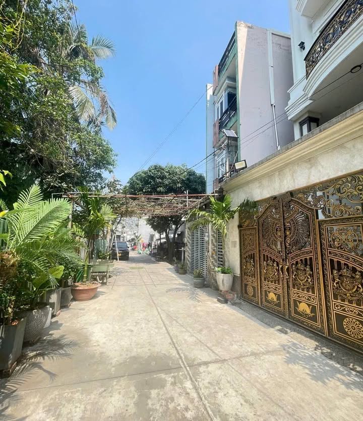 Nhà riêng Nguyễn Văn Quá Q12 116m² - Sổ hồng sẵn, đầu tư sinh lời!