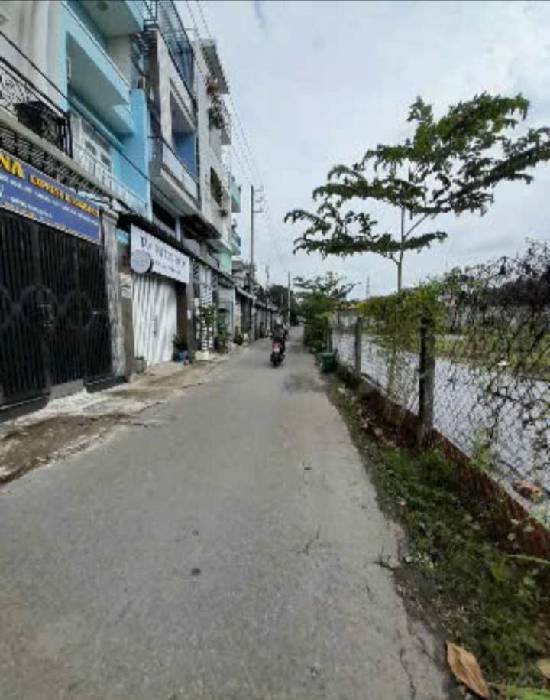 Nhà Phố Tân Thới Hiệp Q12 - 20m² 3 Tầng, Giá 1.5 Tỷ - Sổ Chung