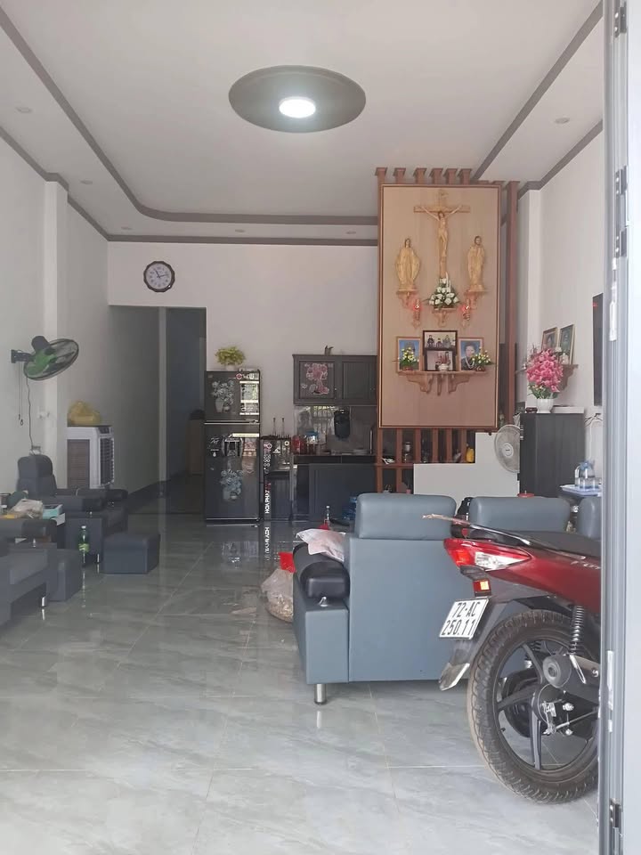 Nhà Mới Xây Kiên Cố 210m² - Vĩnh Tân, Đồng Nai - Giá 980 Triệu