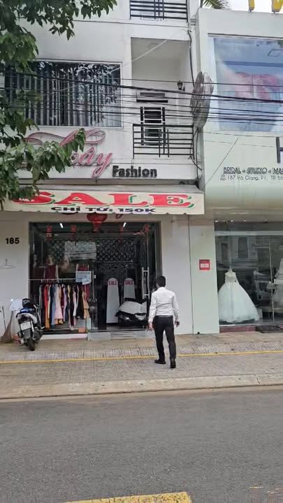 Nhà Phố Mặt Tiền Đường Hà Giang Bảo Lộc 107.5m² - Mặt tiền kinh doanh đắc địa!