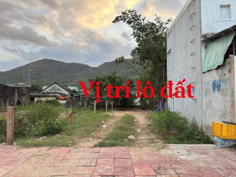 Đất nền Nhơn Phú Quy Nhơn 112m² 2.8 tỷ - Sổ đỏ chính chủ