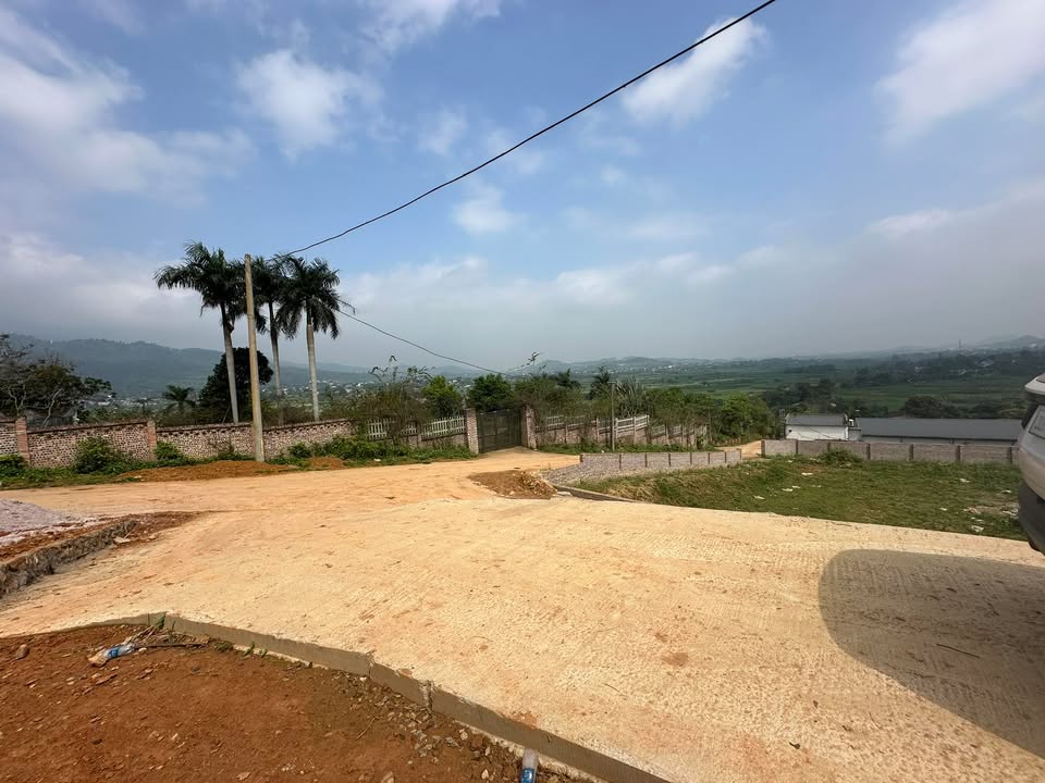 Đất Yên Bài, Ba Vì 1752m² - Sổ Hồng Sẵn Sàng, View Thiên Nhiên Thơ Mộng