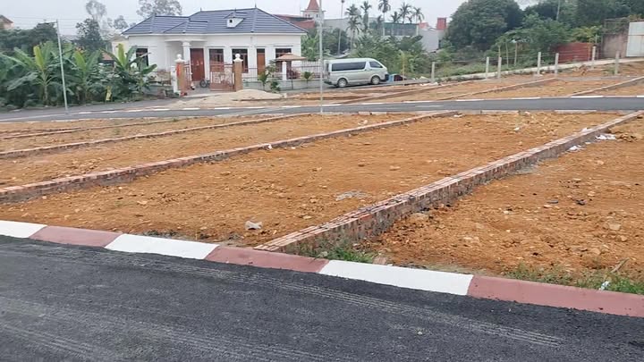 Đất 2 Mặt Tiền 72m² Đường Trường Chinh, Phúc Yên - Giá 2 Tỷ