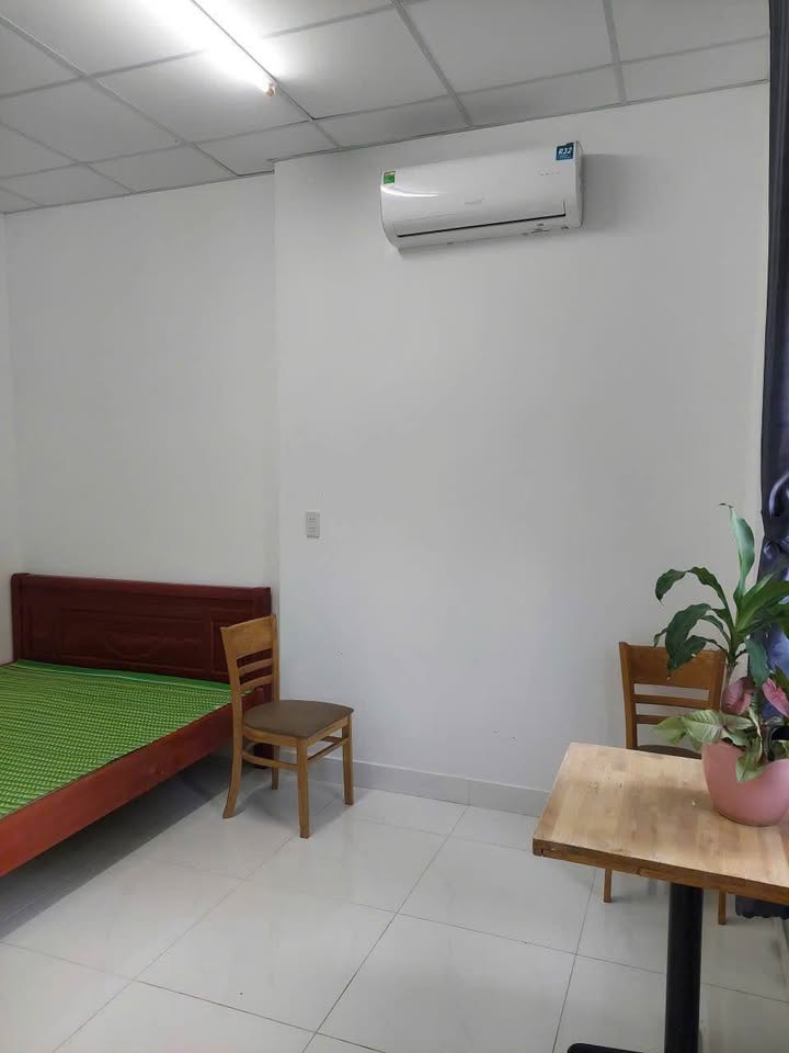 Cho thuê nhà Bùi Thị Xuân TP Huế 47m² - Ô tô vào tận nhà!