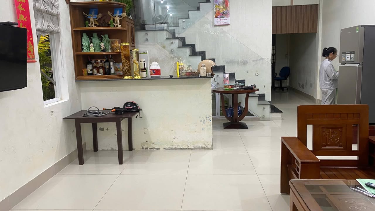 Nhà Mặt Tiền Sông Ngự Hà, Huế - 3PN, Full Nội Thất, Giá 6 Triệu/Tháng