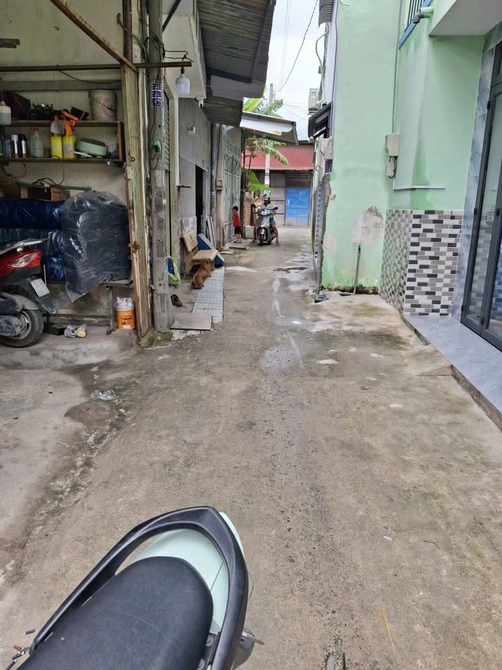 Đất nền Thới Tam Thôn Hóc Môn 72m² giá 2.2 tỷ - Sổ đỏ chính chủ!