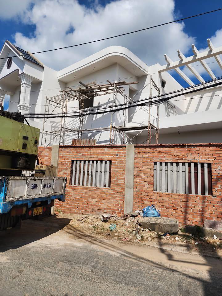 Nhà Mặt Tiền 180m² Xuân Thới Sơn, Hóc Môn - Sẵn Sàng Về Ở Ngay