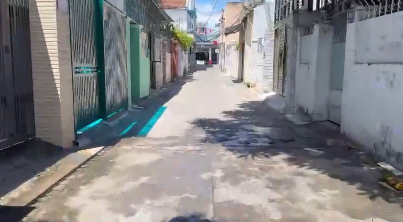 Bán Đất Vàng Lê Hồng Phong Nha Trang 187.4m² - Tách 2 Lô, Ô Tô Tới Nhà